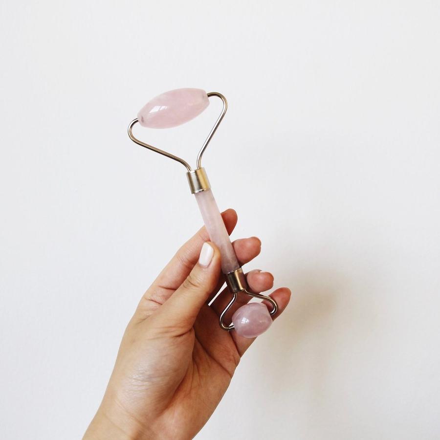 Mount Lai Rose Quartz Facial Roller